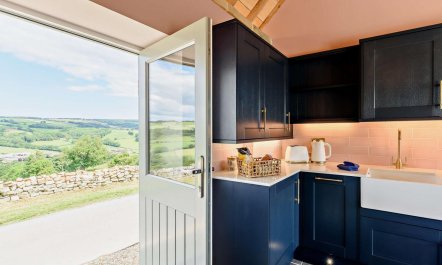 1 Bed in Whitby 8