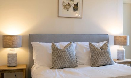 5 Bed in Perth 6