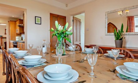 5 Bed in Tewkesbury 9