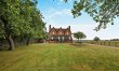5 Bed in Tewkesbury 1