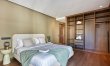 Your Home Away from Home: 2 Bed Flat W/ Parking 263285 8