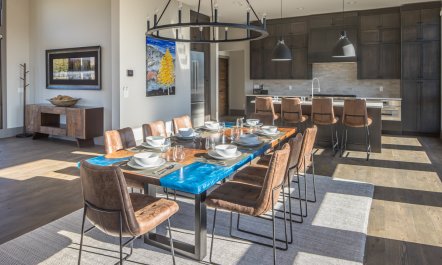 Lone Peak Lodge 8