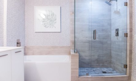 Brickell Skyline Soak 7