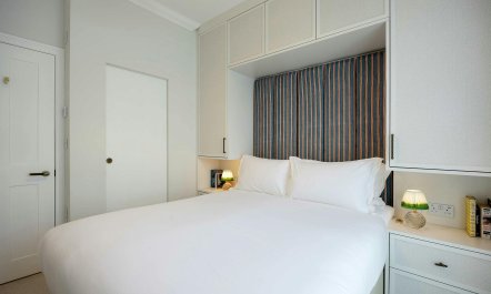 One Residence 6