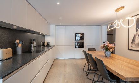 Bellevard & Steam 9