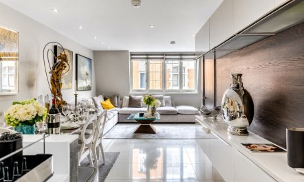Marble in Mayfair