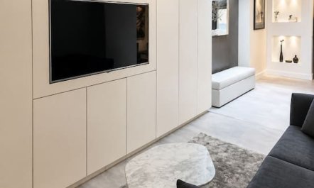 Knightsbridge Glass 9