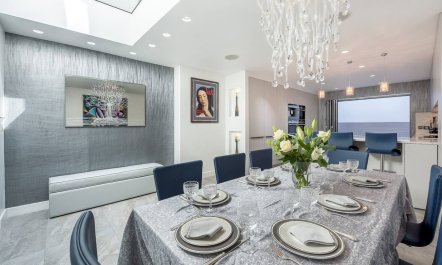 Knightsbridge Glass 5