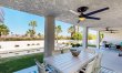 Poolside Jacinto 2