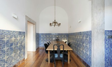 Cloister & Azulejos