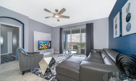 The Bluebonnet Loft 8