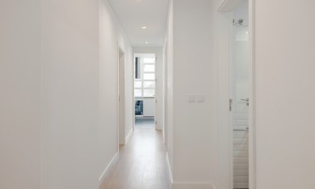 The Bright Corner 7