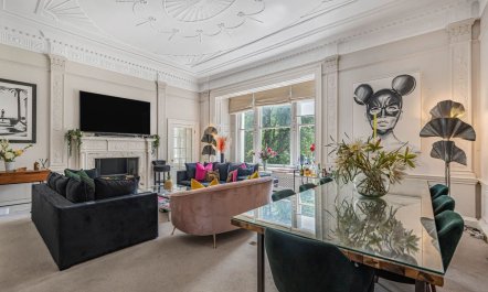 The London Peony 8