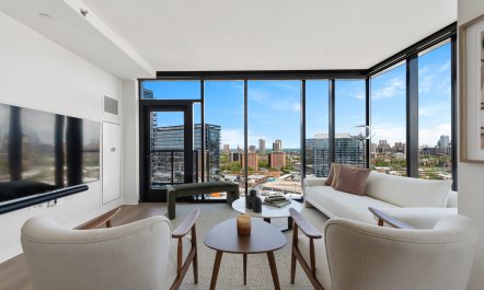 Skyline Seat 2