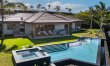 Where Hualalai Floats 0