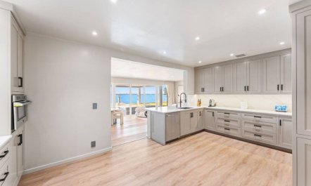 Miami's Venetian Gold 7