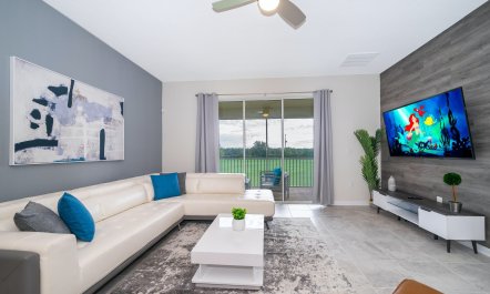 Orlando Aura 8