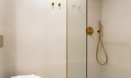 Albaic&iacute;n Allure 9