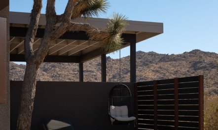 Tree & Tub 4