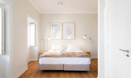 Cascais at Your Door 8