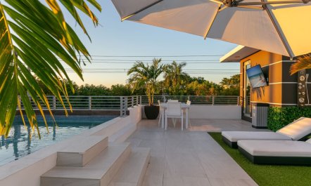 Miami Daybreak 1
