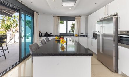 Elviria on High 1
