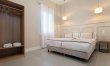 Granada Rest 9