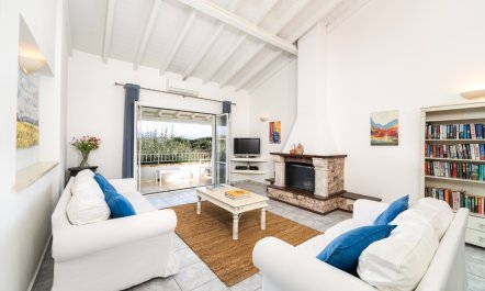 Pergola & Harbour 1