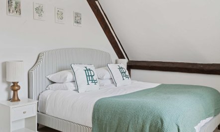 The Henley Chapter 5