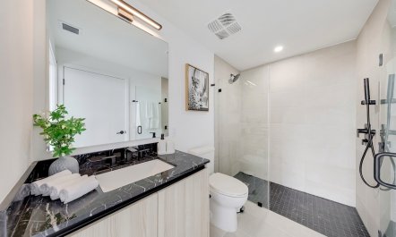 Glass and Biscayne 9