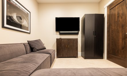 Granite & Pine 5