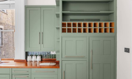 Cadogan & Clover 4