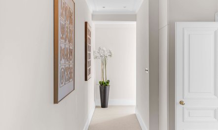 Cadogan & Clover 5
