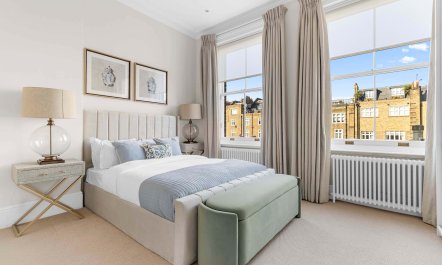 Cadogan & Clover 7