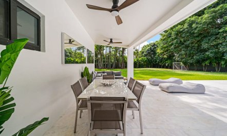 Saltwater in Miami 7