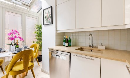Elegant Townhouse 4