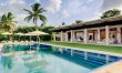 Chavon in Clean Lines 1
