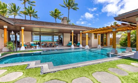 Kailua Glass