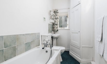 Tyas Cottage 9