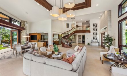 Kahala After Dark 9