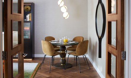 The Kensington Charm 2