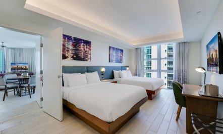 Hollywood Reverie 6