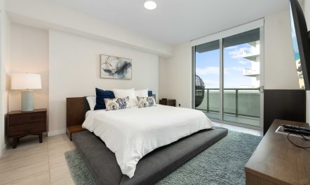 Biscayne & Blooms 7