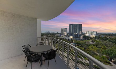 Palm & Broadwalk 7