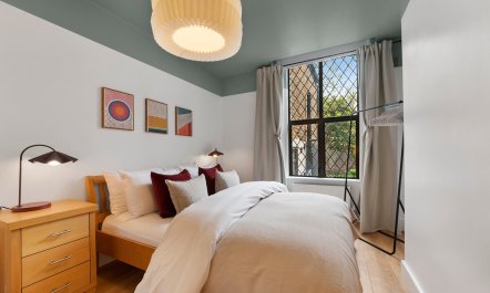Crouch Hill Charms 9