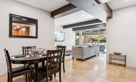 Camelview Glass 7