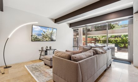 Camelview Glass 3
