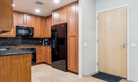 Camelview Glass 8
