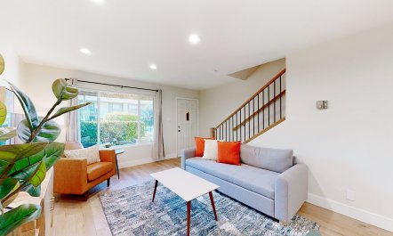 Peak Light Patio 3
