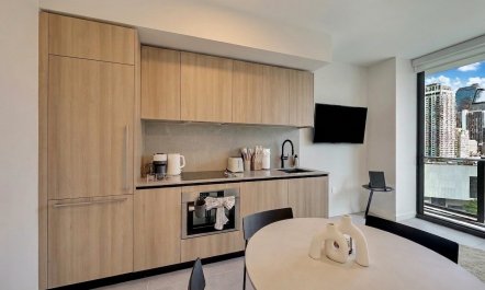 Biscayne Horizons 5